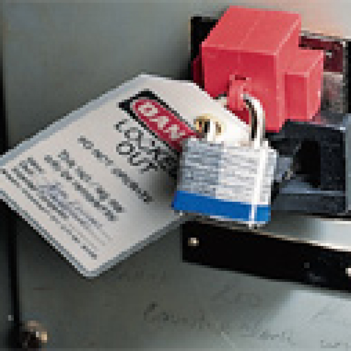 Brady 65329 Oversized Breaker Lockout Brady 65329 Oversized Breaker Lockout